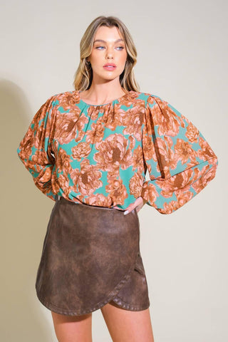DELICATE HUE WOVEN TOP - Glamourous Grace