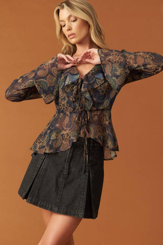 SECRET GARDEN WOVEN TOP - Glamourous Grace