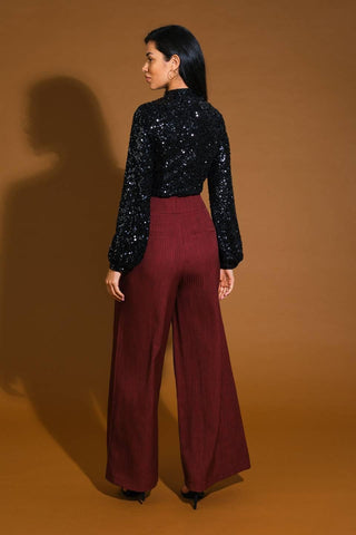 STAY THE SAME SEQUIN TOP - Glamourous Grace