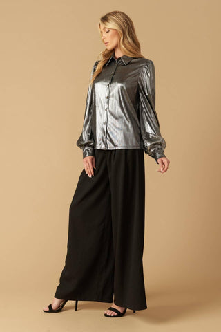 FLIRTY VIBES FOIL COATED TOP - Glamourous Grace