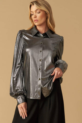 FLIRTY VIBES FOIL COATED TOP - Glamourous Grace