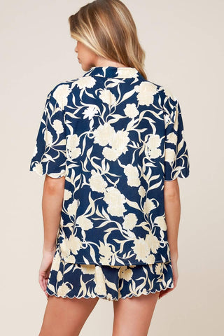 SLOW MORNINGS NAVY WOVEN TOP AND SHORTS SET - Glamourous Grace