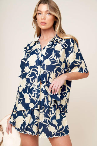 SLOW MORNINGS NAVY WOVEN TOP AND SHORTS SET - Glamourous Grace