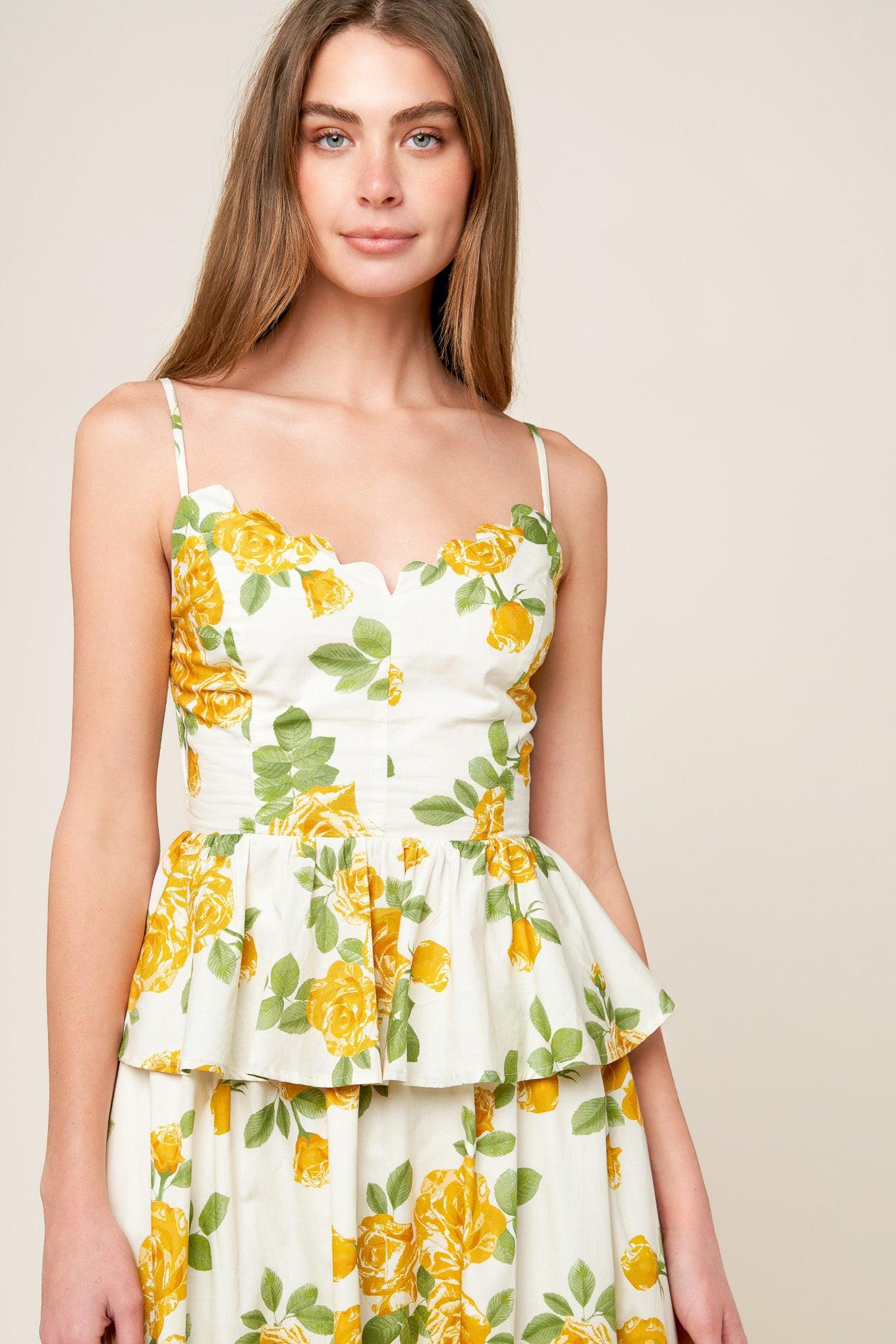 EVERY SUNDAY CREAM WOVEN TOP - Glamourous Grace