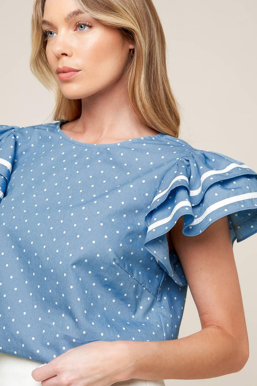 WEEKEND GETAWAY BLUE WOVEN TOP - Glamourous Grace