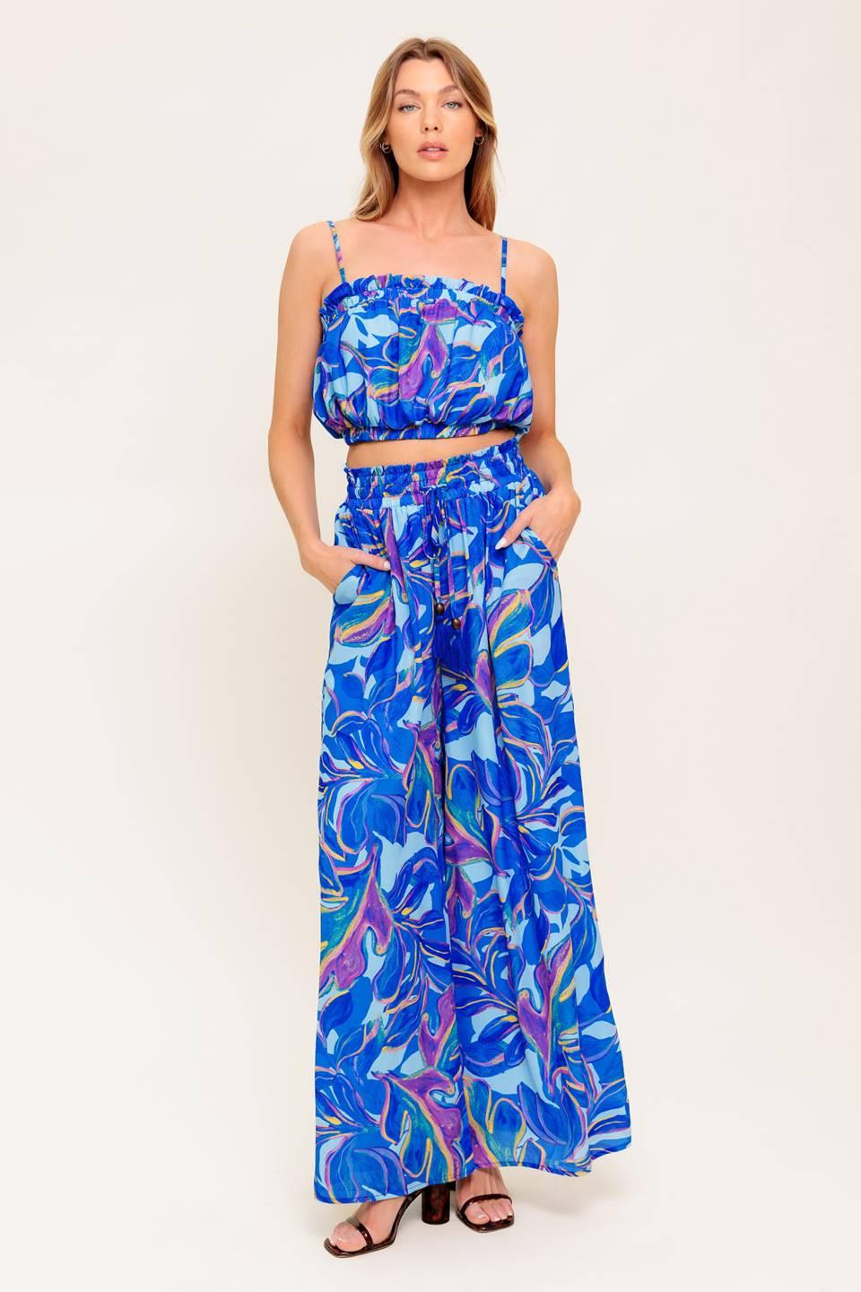 CHERISHED KISS BLUE WOVEN TOP AND PANTS SET - Glamourous Grace