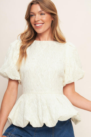 VANILLA SCALLOP WOVEN TOP - Glamourous Grace