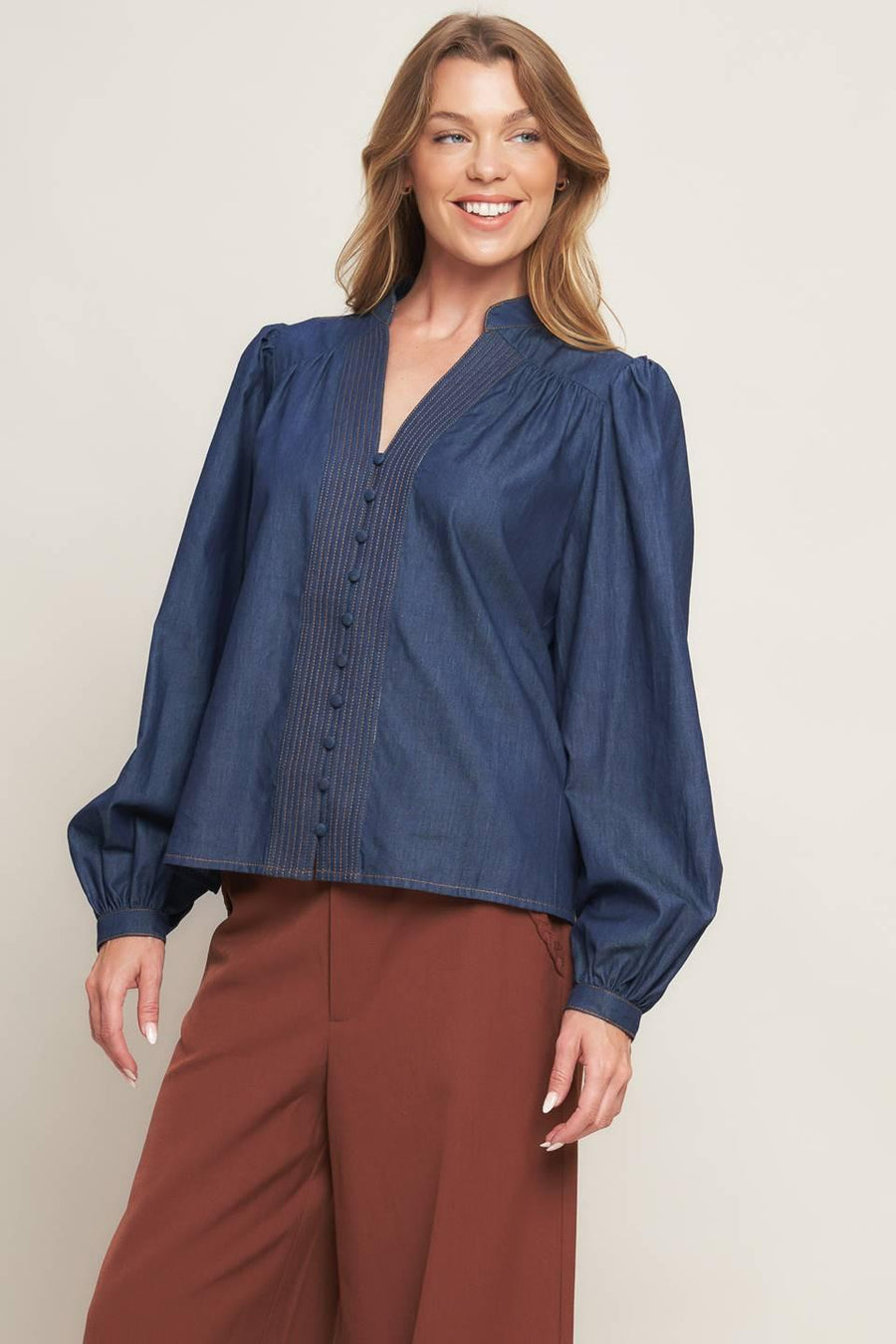 STITCH STORY LIGHTWEIGHT DENIM TOP - Glamourous Grace