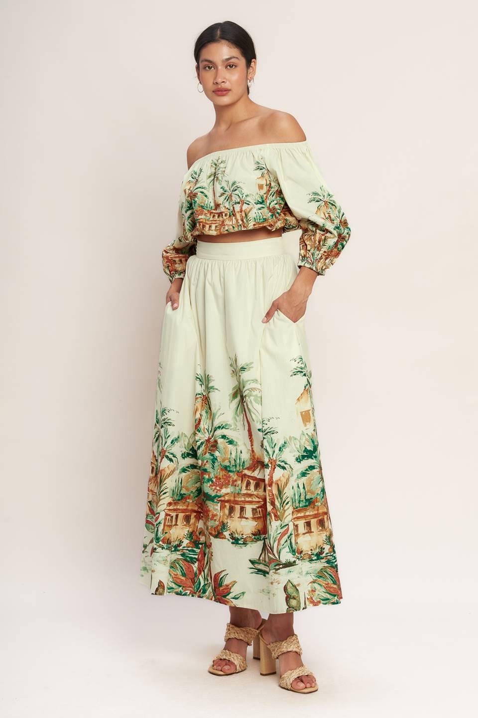 ISLAND TIME ONLY WOVEN CROP TOP - Glamourous Grace