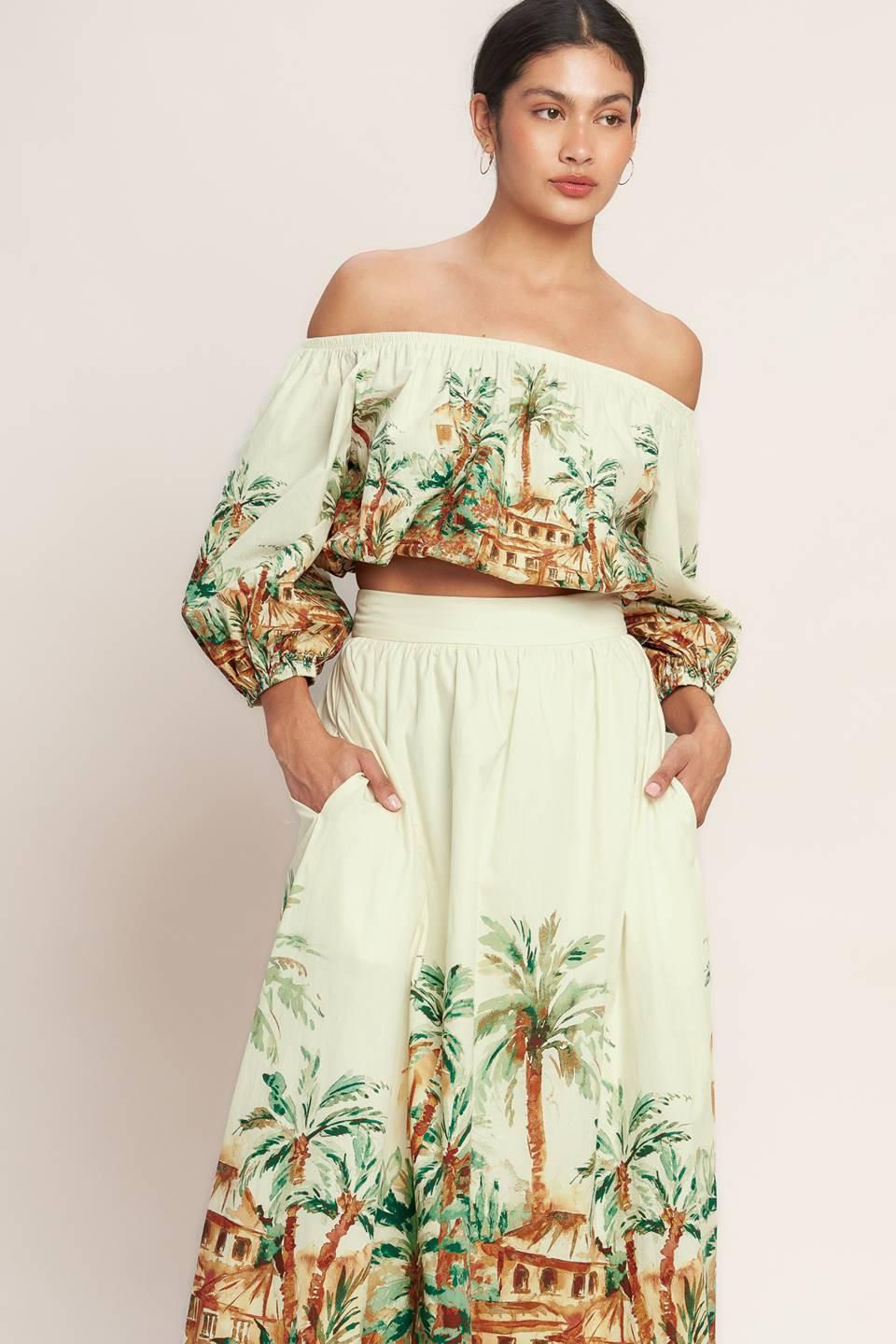 ISLAND TIME ONLY WOVEN CROP TOP - Glamourous Grace