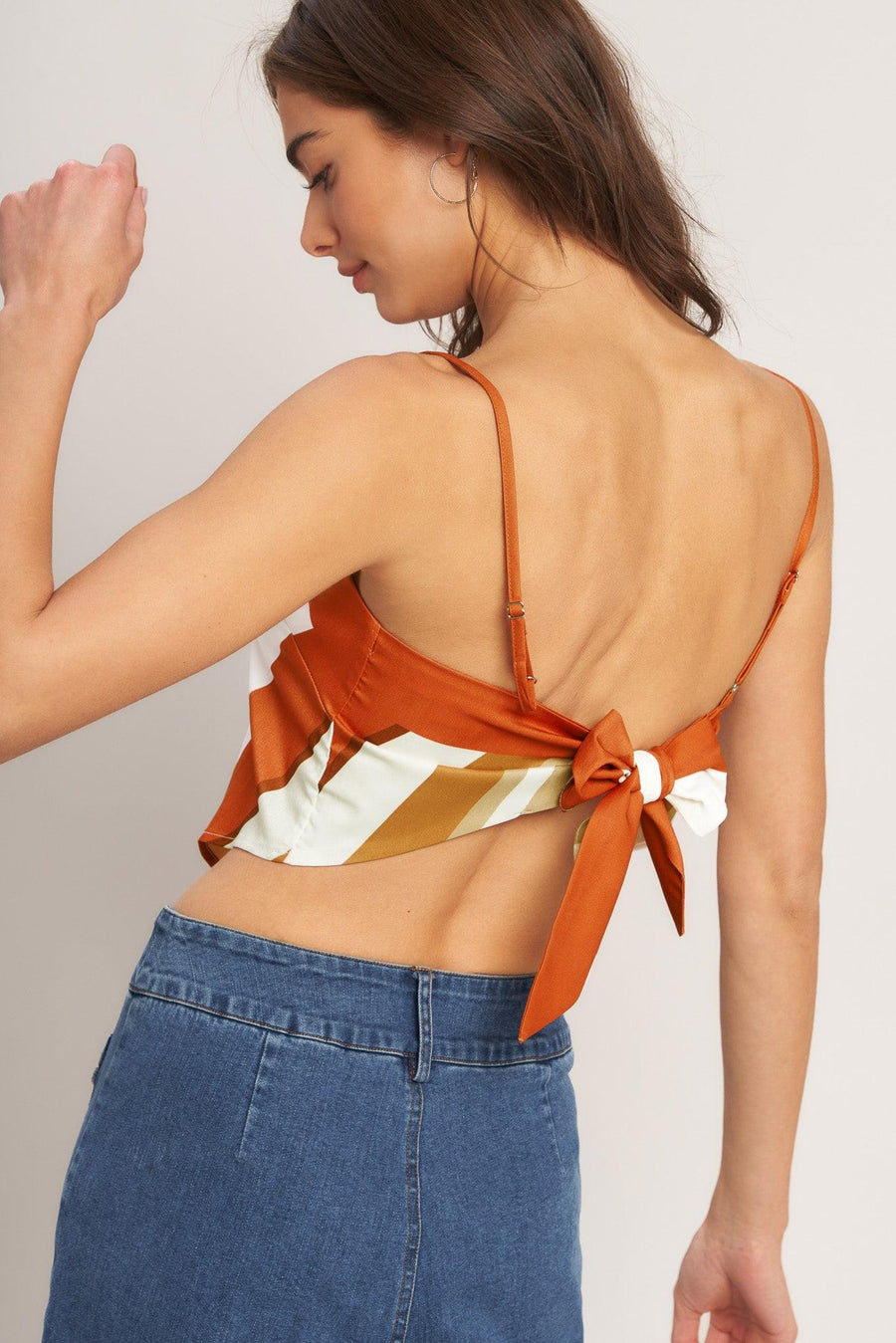 GOLDEN HORIZON WOVEN SCARF TOP - Glamourous Grace