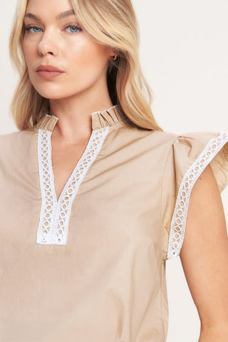 EASY TO ADMIRE WOVEN TOP - Glamourous Grace