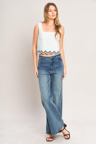 URBAN WAVE WOVEN TOP - Glamourous Grace