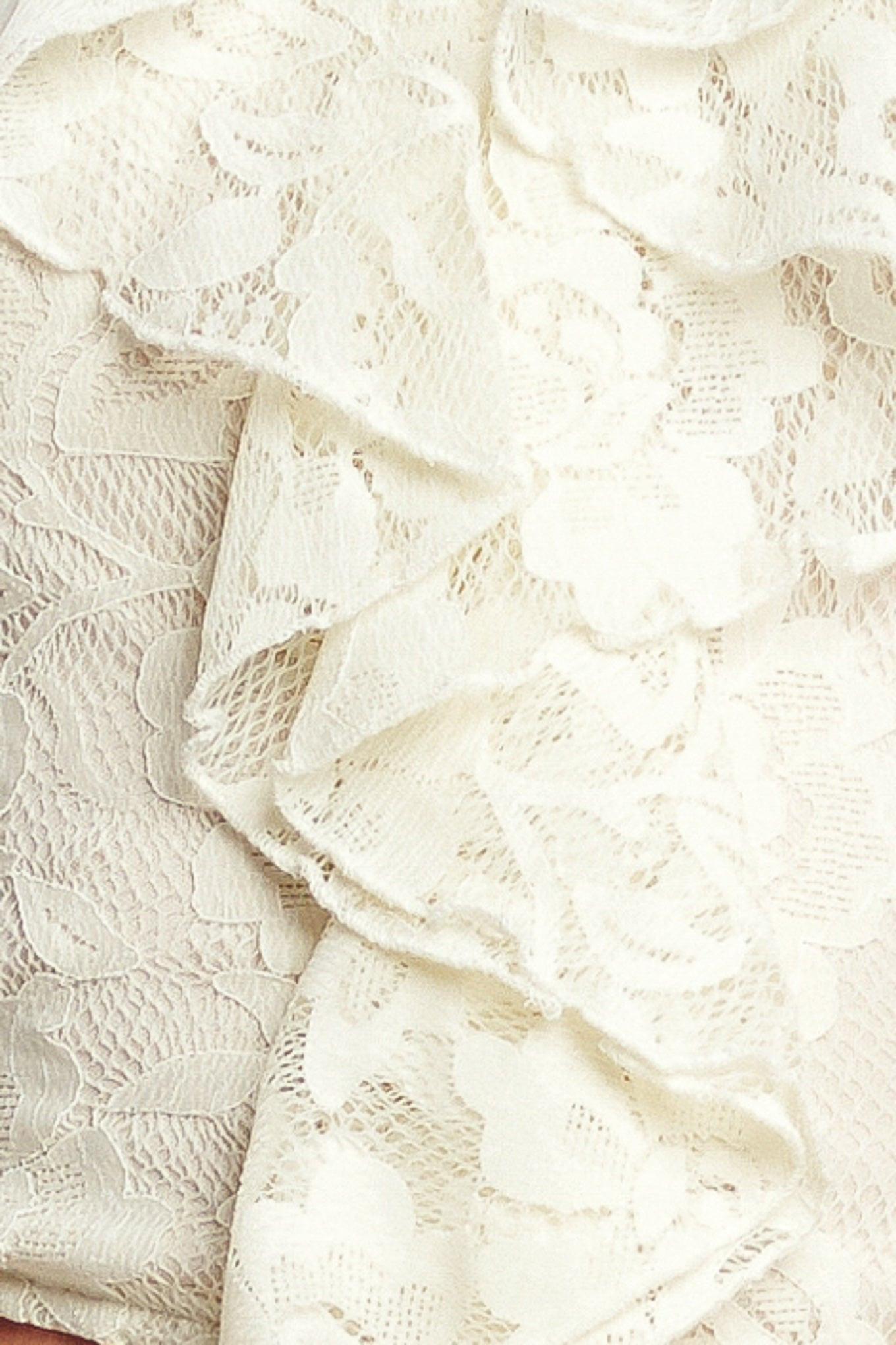 BALLET MUSE WOVEN LACE TOP - Glamourous Grace