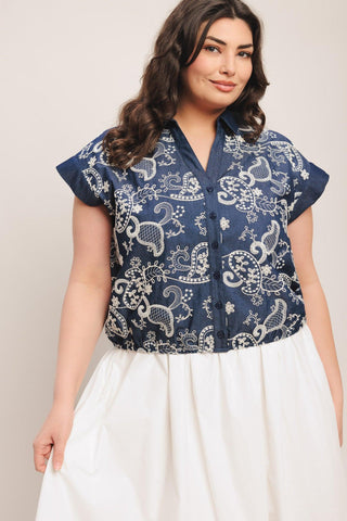 HANDCRAFTED FEEL EMBROIDERY TOP - Glamourous Grace