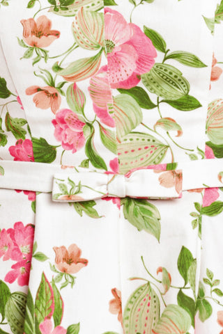ROSE PETAL WOVEN TUBE TOP - Glamourous Grace