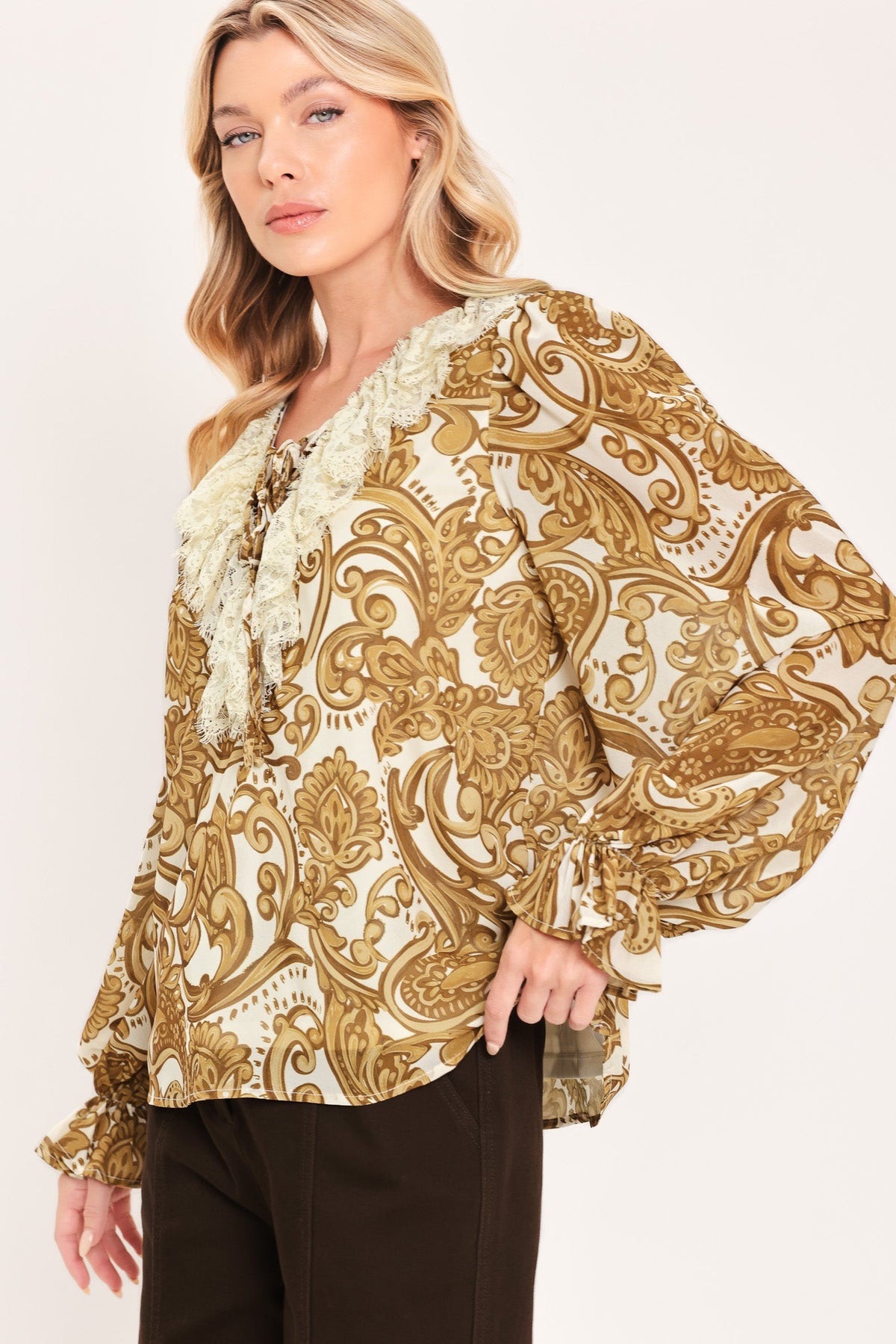 BUTTERCREAM BROCADE BEAUTY WOVEN TOP - Glamourous Grace