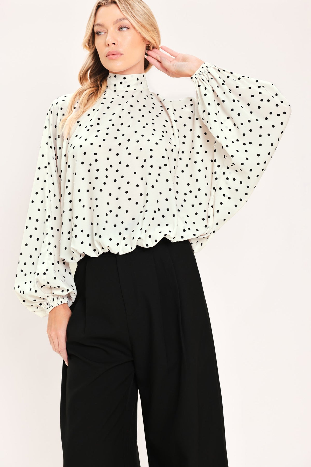 PEARL SPECKLE CHIC WOVEN TOP - Glamourous Grace