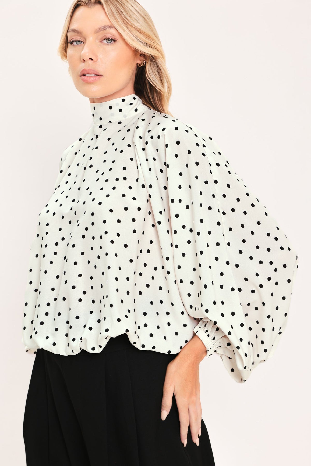 PEARL SPECKLE CHIC WOVEN TOP - Glamourous Grace