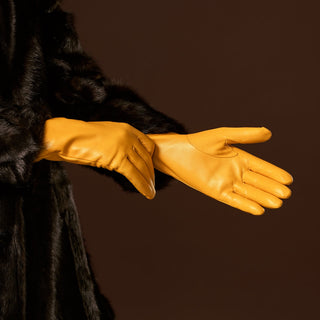 Isabella (yellow) - Italian lambskin leather gloves with luxurious cashmere lining - Glamourous Grace