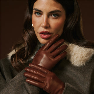 Isabella (brown) - Italian lambskin leather gloves with cashmere lining - Glamourous Grace