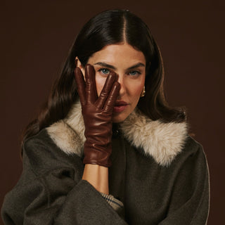 Isabella (brown) - Italian lambskin leather gloves with cashmere lining - Glamourous Grace