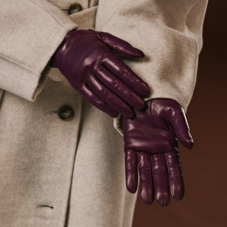 Isabella (eggplant) - Italian lambskin leather gloves with cashmere lining - Glamourous Grace