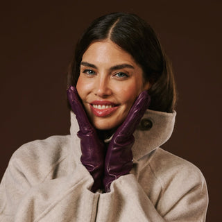 Isabella (eggplant) - Italian lambskin leather gloves with cashmere lining - Glamourous Grace
