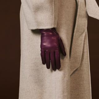 Isabella (eggplant) - Italian lambskin leather gloves with cashmere lining - Glamourous Grace