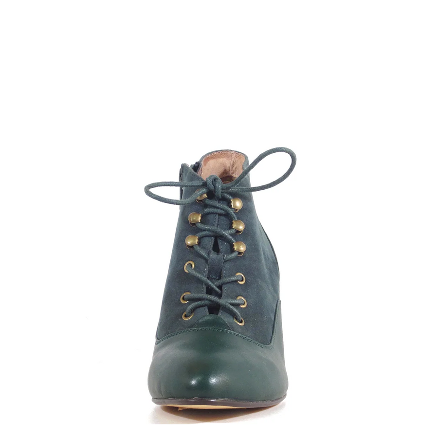 Izzy Vintage Booties - Glamourous Grace