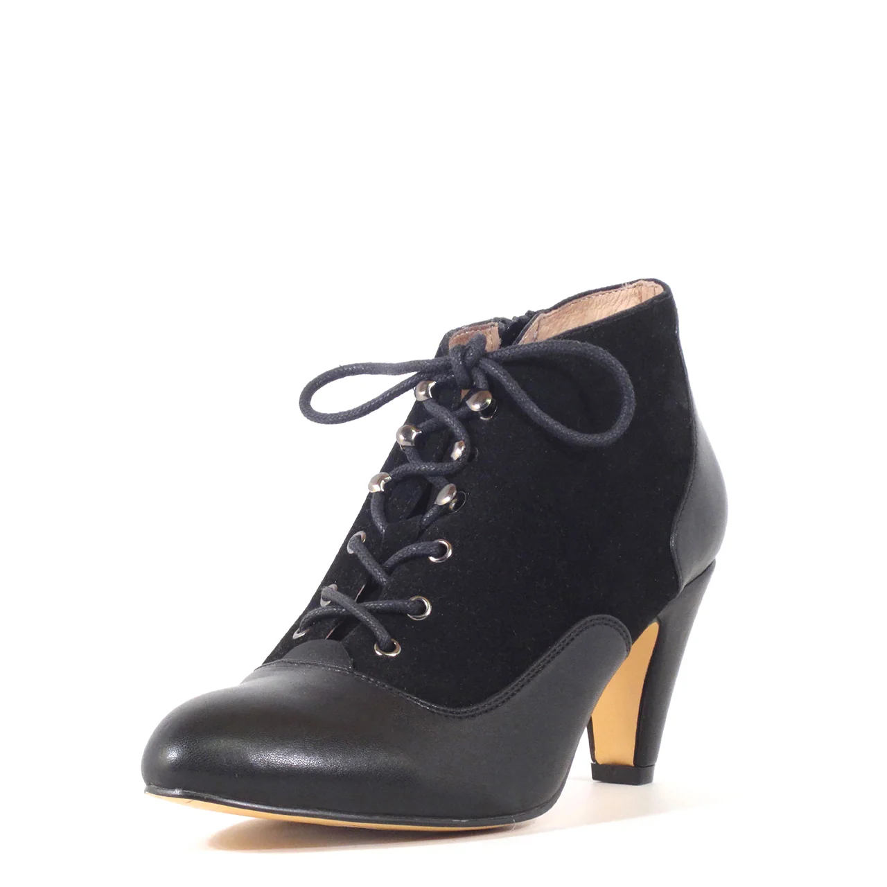 Izzy Vintage Booties - Glamourous Grace