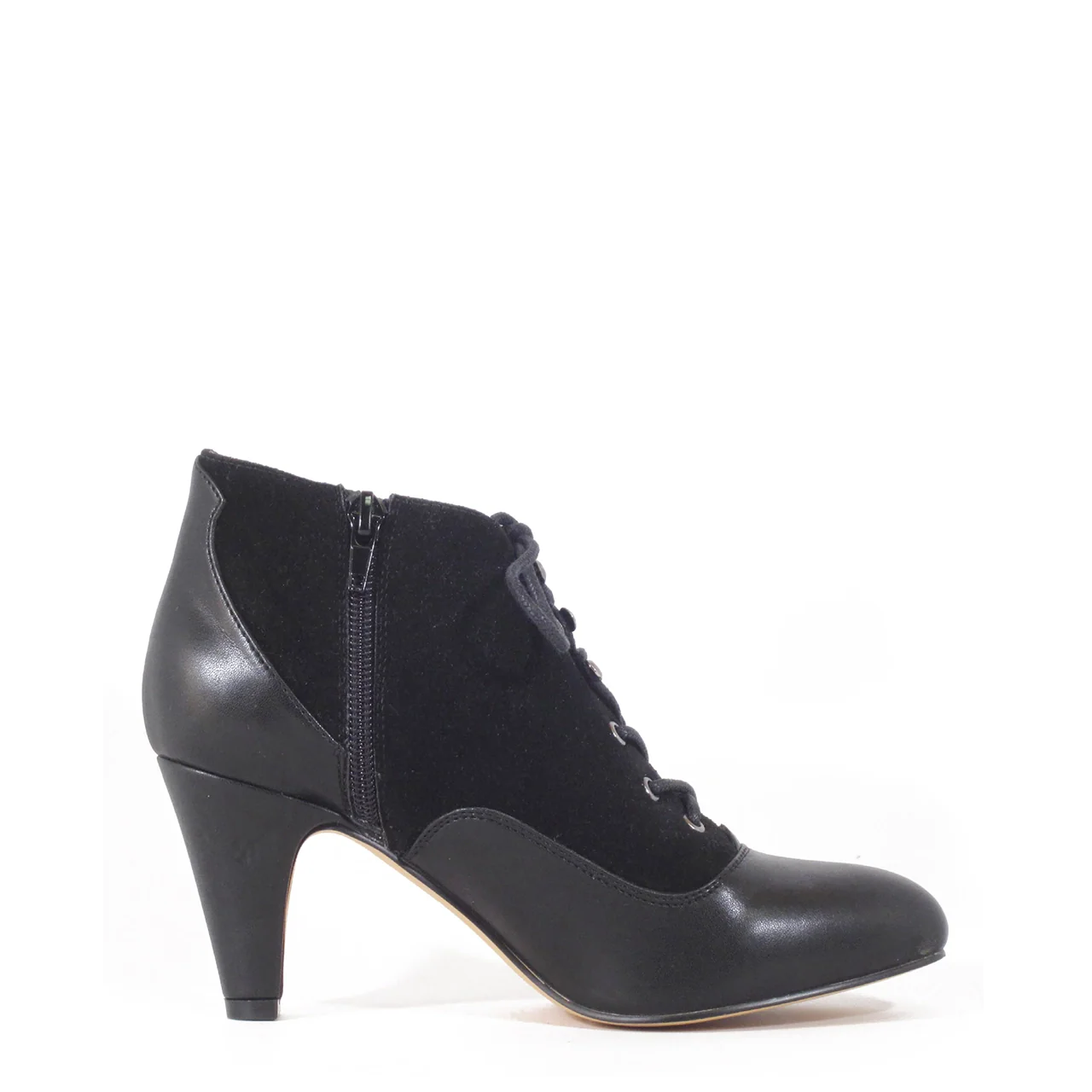 Izzy Vintage Booties - Glamourous Grace