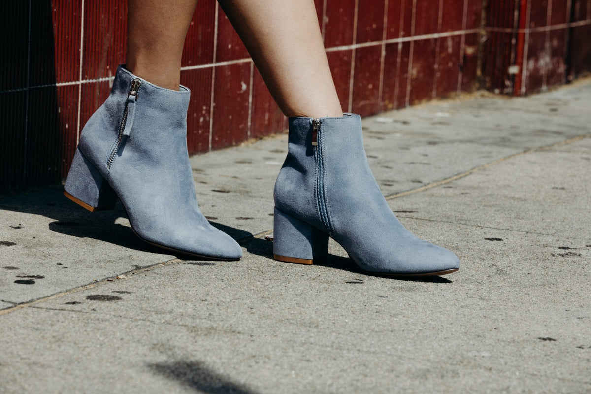 Zuma | Blue Steel Suede - Glamourous Grace