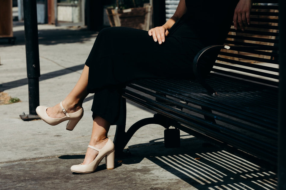 Skippy | Beige Patent - Glamourous Grace