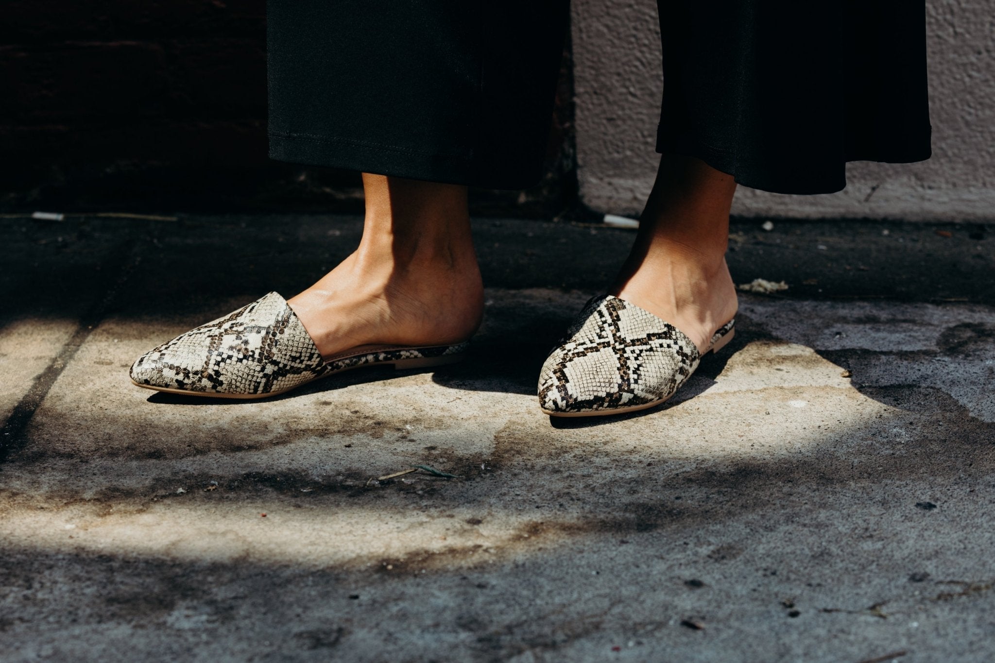 Lennox | Brown Snake - Glamourous Grace
