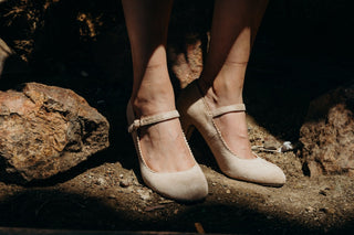 Honey | Beige Suede - Glamourous Grace