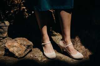 Honey | Beige Suede - Glamourous Grace