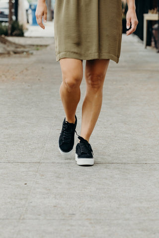 Hero | Black Suede - Glamourous Grace
