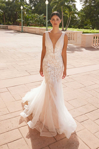 Nox Anabel JE917 V-Neck Mermaid Dress Lace and Tulle Skirt
