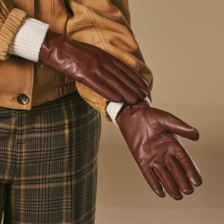 Julietta (brown) - Lambskin leather gloves with plush rabbit fur lining and touchscreen feature - Glamourous Grace