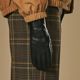 Julietta (black) - Lambskin leather gloves with plush rabbit fur lining and touchscreen feature - Glamourous Grace