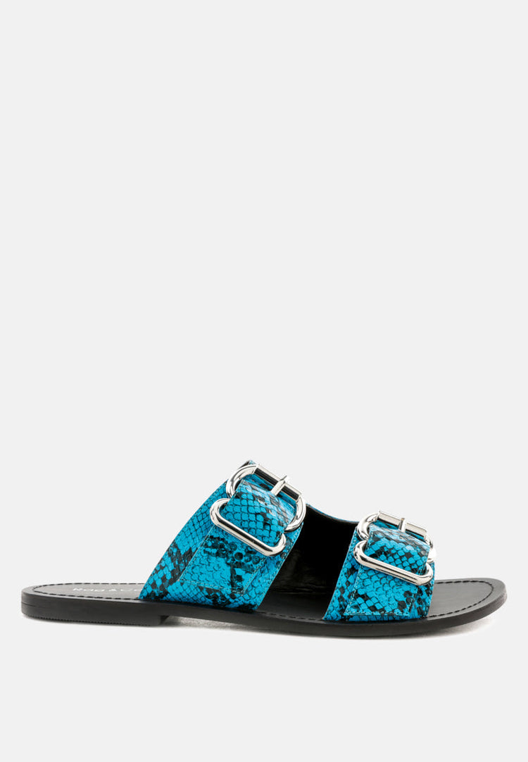 Kelly Flat Sandal With Buckle Straps - Glamourous Grace