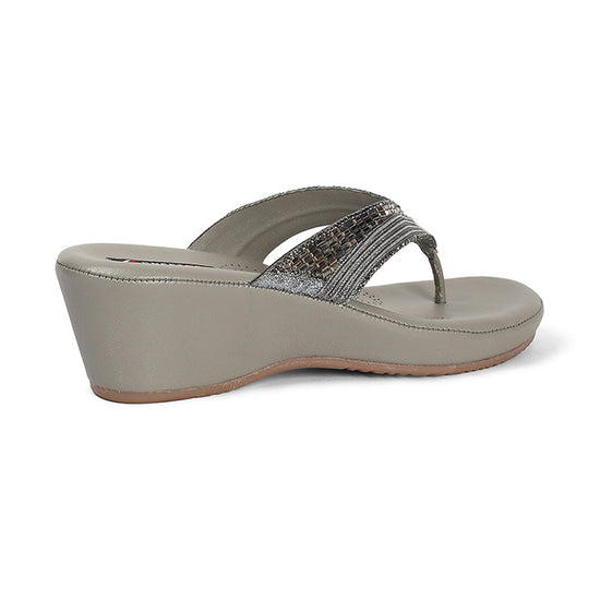 Bexley- Grey Thong Wedges