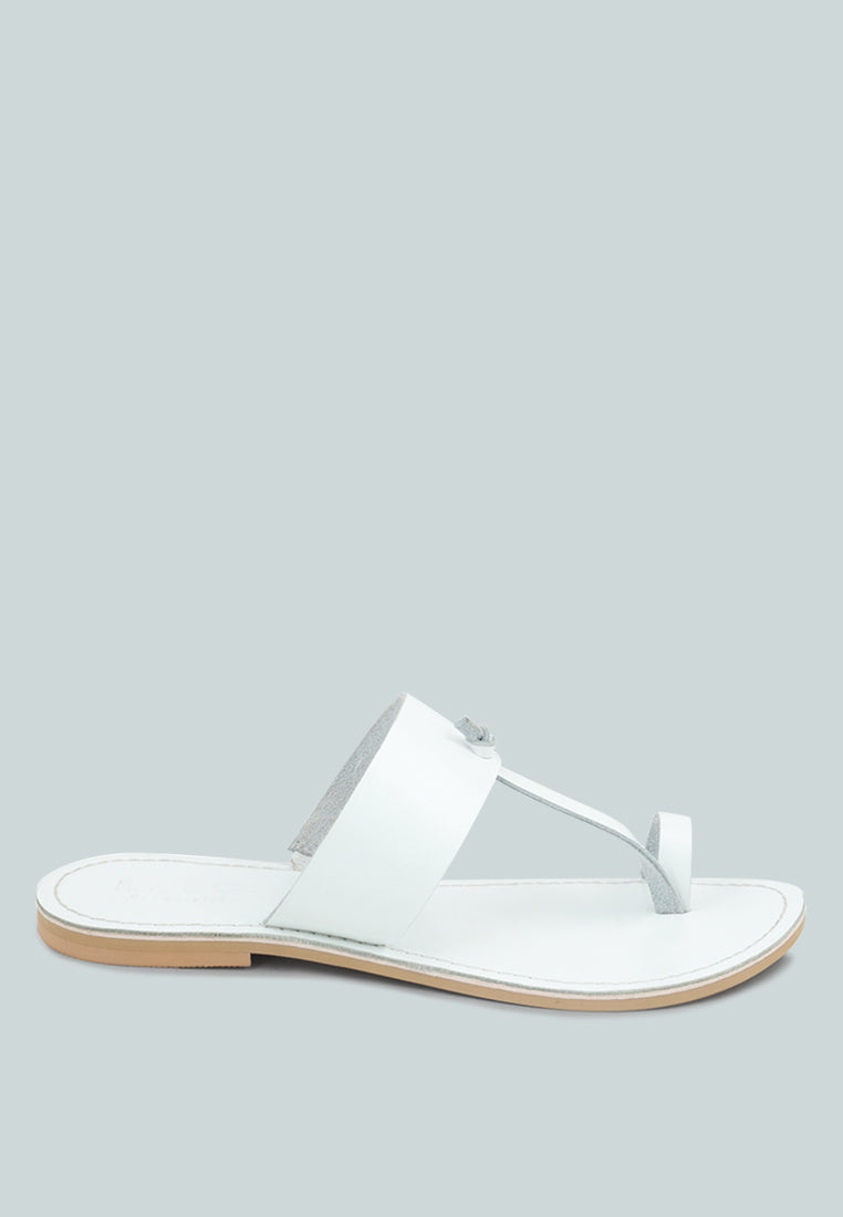 Leona Thong Flat Sandals - Glamourous Grace