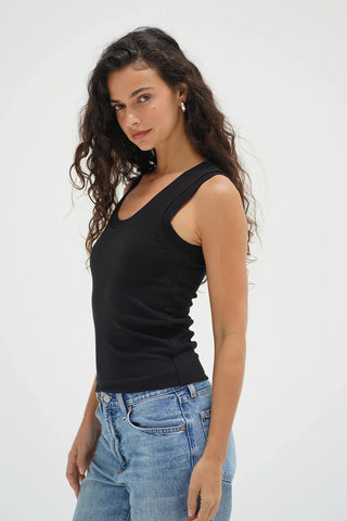 Double Layer Ribbed Scoop Tank