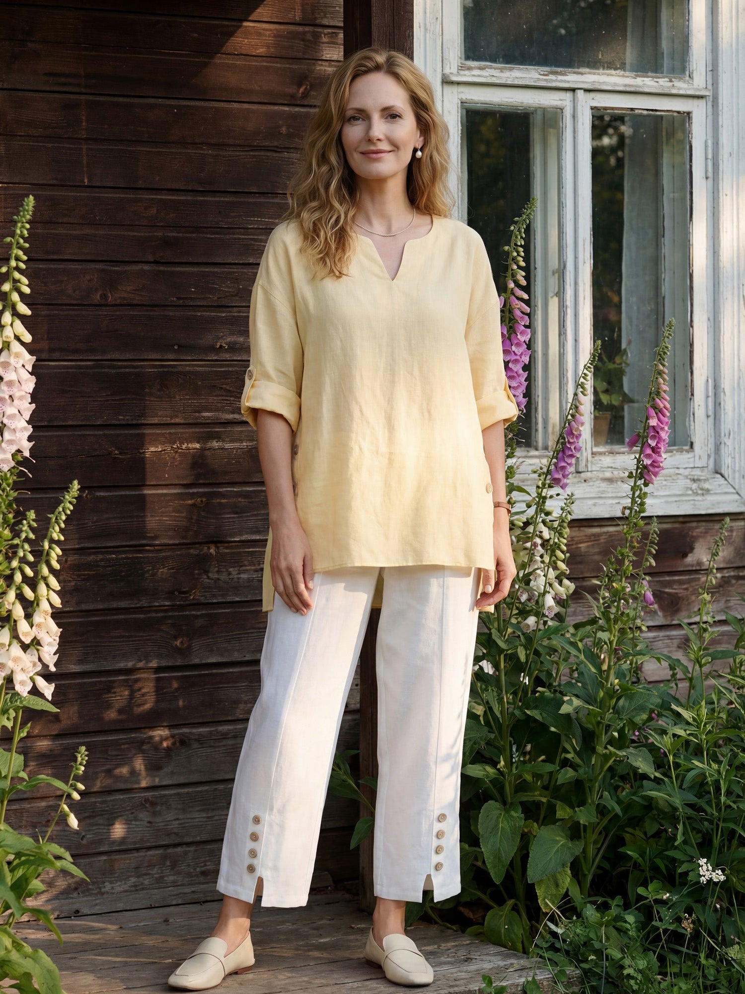 100% Linen Curved-Hem Oversized Top DAPHNEA - Glamourous Grace