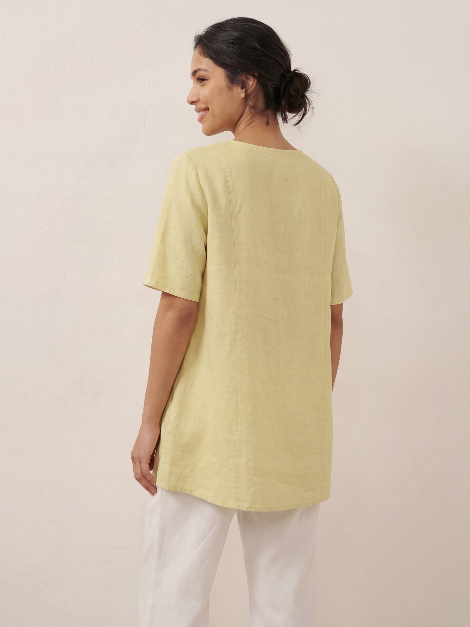100% Linen Asymmetric Hem Long Top ISLA - Glamourous Grace