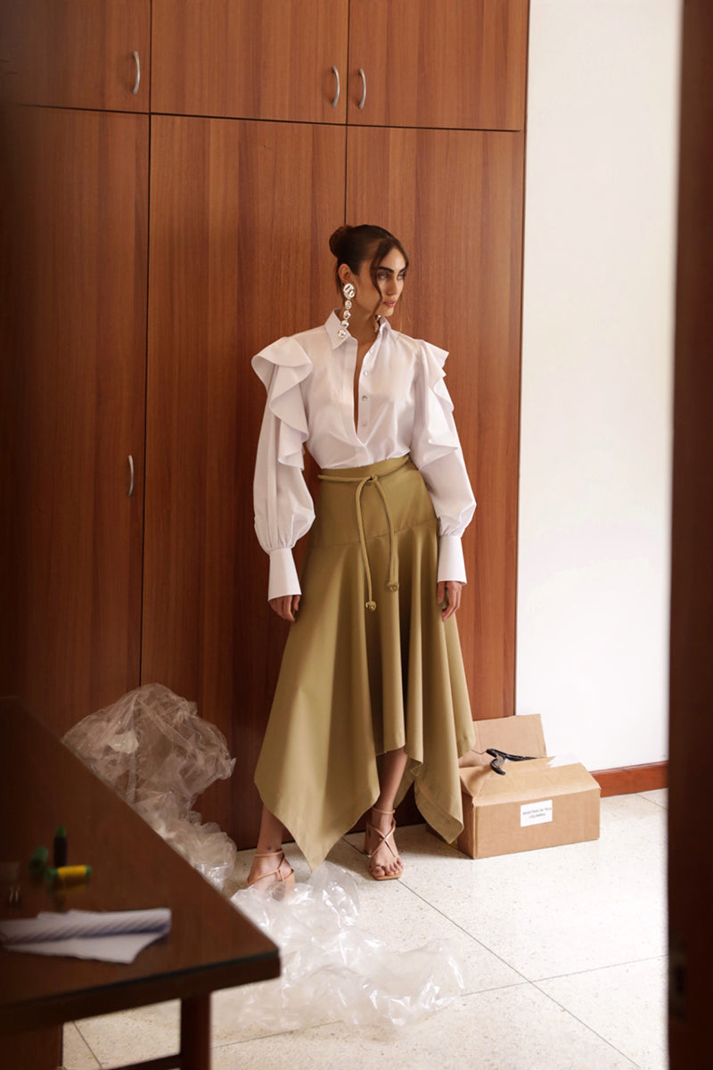 LA SABANA SHIRT IN WHITE - Glamourous Grace