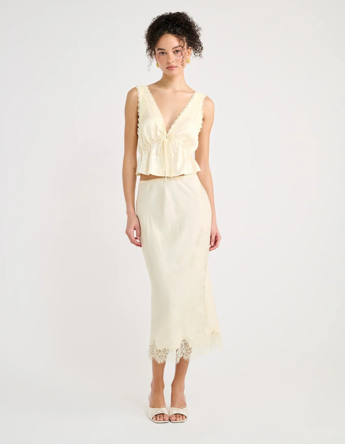Lady Lace Top
