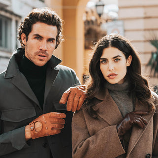 Leonardo (brown) - Italian driving gloves made of American deerskin leather - Glamourous Grace
